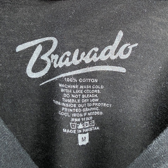 BRAVADO | Red Hot Chili Peppers Concert Graphic T - Picture 4 of 4